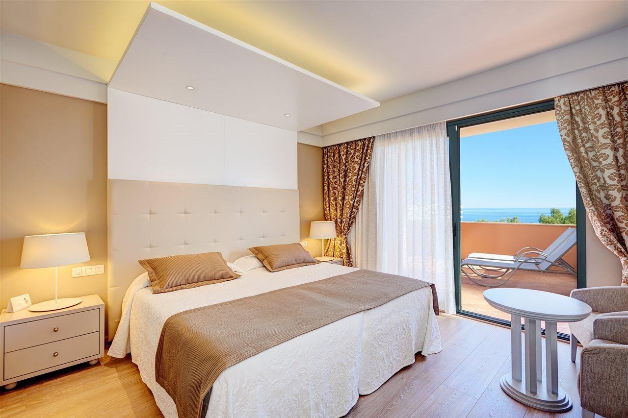 Hipotels Hipocampo Palace & Spa Cala Millor  Eksteriør billede A room at the hotel